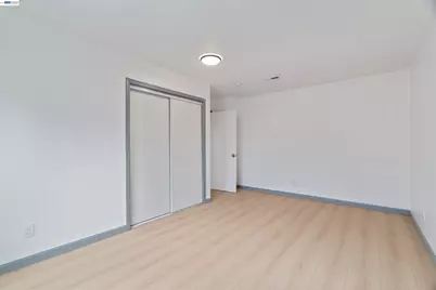 1012 72nd Ave, Oakland, CA 94621 - Photo 25