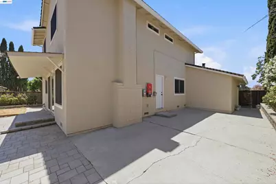 47108 Yucatan Dr, Fremont, CA 94539 - Photo 45