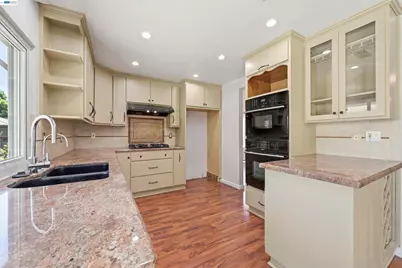 47108 Yucatan Dr, Fremont, CA 94539 - Photo 15