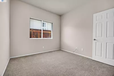 406 Grenadine Way, Hercules, CA 94547 - Photo 11