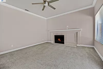 406 Grenadine Way, Hercules, CA 94547 - Photo 9
