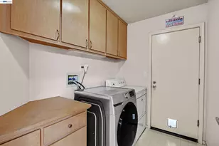 406 Grenadine Way, Hercules, CA 94547 - Photo 13