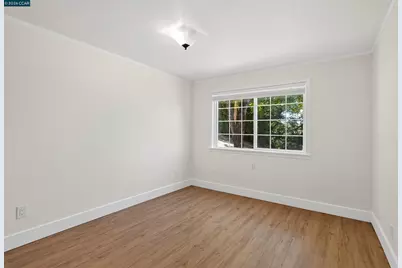 754 Alhambra Street, Crockett, CA 94525 - Photo 37