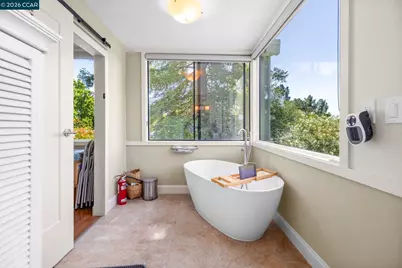 2224 Pine Knoll Dr #8, Walnut Creek, CA 94595 - Photo 35