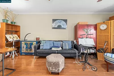 2224 Pine Knoll Dr #8, Walnut Creek, CA 94595 - Photo 23