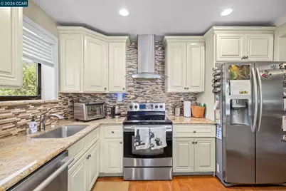 2224 Pine Knoll Dr #8, Walnut Creek, CA 94595 - Photo 23