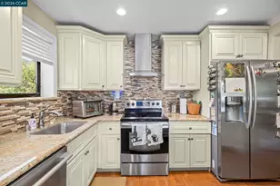 2224 Pine Knoll Dr, Walnut Creek, CA 94595 - Photo 23