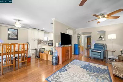 2224 Pine Knoll Dr #8, Walnut Creek, CA 94595 - Photo 11