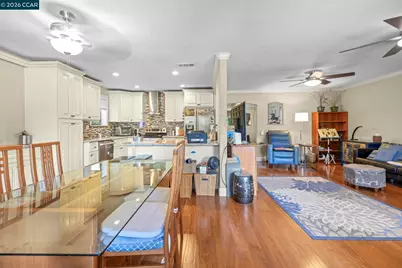 2224 Pine Knoll Dr #8, Walnut Creek, CA 94595 - Photo 27