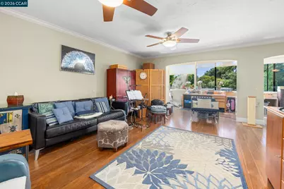 2224 Pine Knoll Dr #8, Walnut Creek, CA 94595 - Photo 7