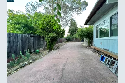 2573 Decca Lane, Walnut Creek, CA 94597 - Photo 29