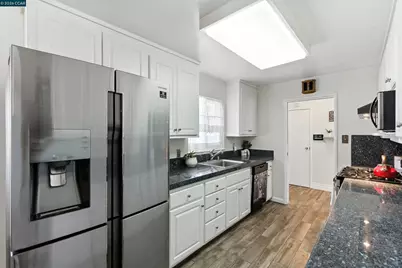 1201 Valle Vista Ave, Vallejo, CA 94589 - Photo 13