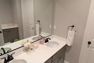 1813 Holsteiner Dr, Fairfield, CA 94534 - Photo 13