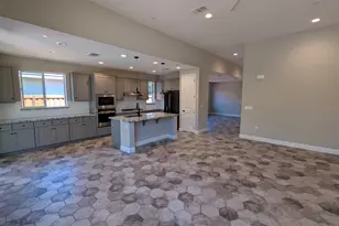 1813 Holsteiner Dr, Fairfield, CA 94534 - Photo 27