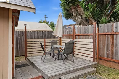 143 42nd St, Richmond, CA 94804 - Photo 25