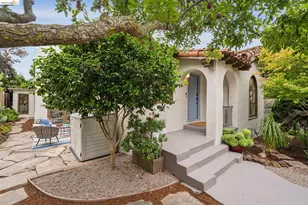 1246 Hopkins St, Berkeley, CA 94702 - Photo 9