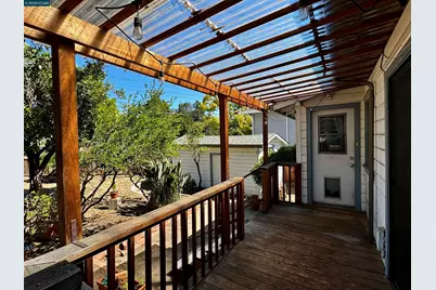 1546 Azalea Ave, Martinez, CA 94553 - Photo 3