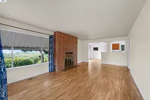 26027 Clover Rd, Fairview, CA 94542 - Photo 13