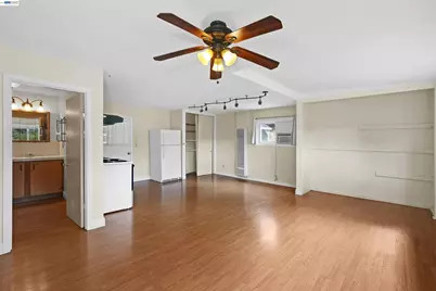 26027 Clover Rd, Fairview, CA 94542 - Photo 35