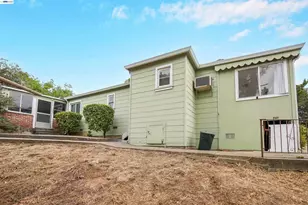 26027 Clover Rd, Fairview, CA 94542 - Photo 43
