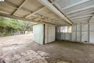26027 Clover Rd, Fairview, CA 94542 - Photo 41