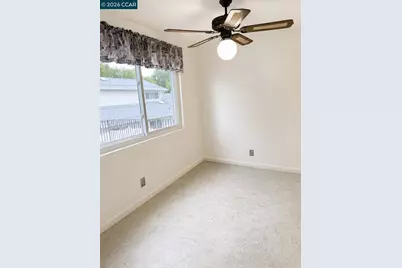 1070 Mohr Ln #1, Concord, CA 94518 - Photo 3