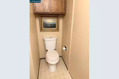 1070 Mohr Ln #1, Concord, CA 94518 - Photo 7