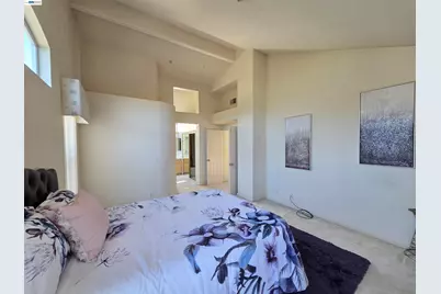 30330 Meridien Cir, Union City, CA 94587 - Photo 13