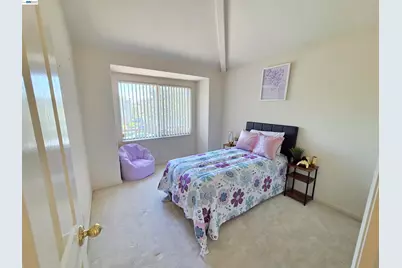 30330 Meridien Cir, Union City, CA 94587 - Photo 19