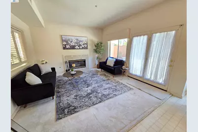 30330 Meridien Cir, Union City, CA 94587 - Photo 11