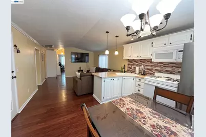 747 Lewelling Blvd. #50, San Leandro, CA 94578 - Photo 5