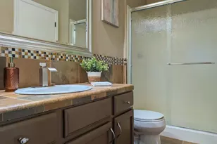 429 Cork Harbour Cir, Redwood City, CA 94065 - Photo 19