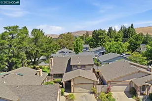 565 Mt Dell Dr, Clayton, CA 94517 - Photo 37