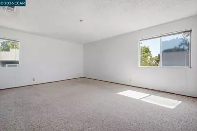 565 Mt Dell Dr, Clayton, CA 94517 - Photo 29