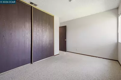 565 Mt Dell Dr, Clayton, CA 94517 - Photo 23