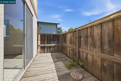 565 Mt Dell Dr, Clayton, CA 94517 - Photo 33