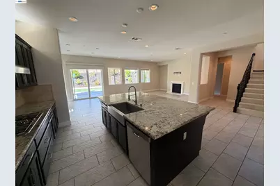 1695 Terracina Dr, Dublin, CA 94568 - Photo 5