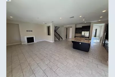 1695 Terracina Dr, Dublin, CA 94568 - Photo 27