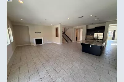 1695 Terracina Dr, Dublin, CA 94568 - Photo 7
