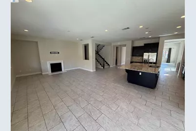 1695 Terracina Dr, Dublin, CA 94568 - Photo 7