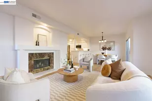 8591 Via Mallorca, San Diego, CA 92037 - Photo 11