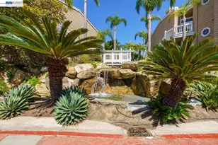 8591 Via Mallorca, San Diego, CA 92037 - Photo 7