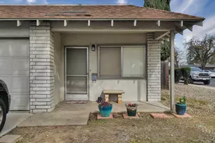 2501 Miller Ave, Modesto, CA 95354 - Photo 9