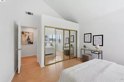 25930 Kay Ave #302, Hayward, CA 94545 - Photo 15