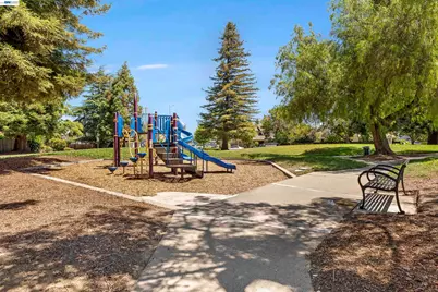 4216 Warbler Loop, Fremont, CA 94555 - Photo 27