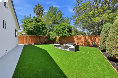 965 Collins Court, Hayward, CA 94544 - Photo 55