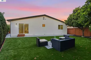 965 Collins Ct, Hayward, CA 94544 - Photo 9