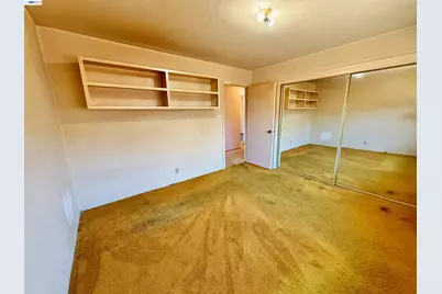 2164 Lakeview Dr, San Leandro, CA 94577 - Photo 45
