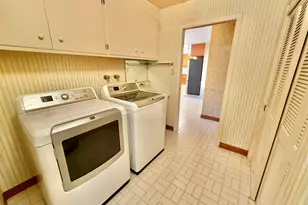2164 Lakeview Dr, San Leandro, CA 94577 - Photo 17