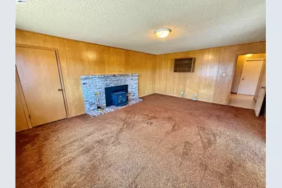 2164 Lakeview Dr, San Leandro, CA 94577 - Photo 23